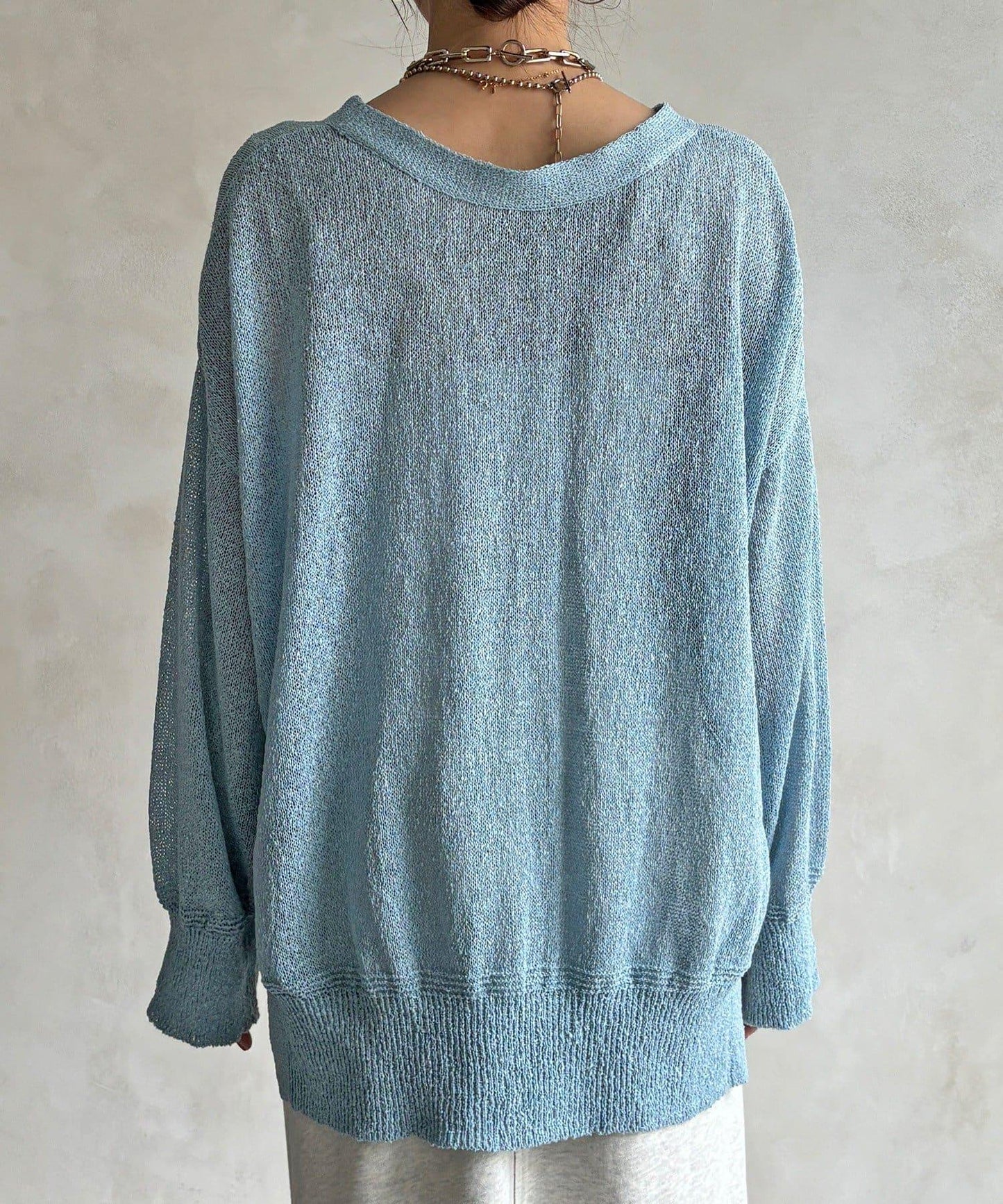 前後兩穿紙紗設計針織開衫（款）