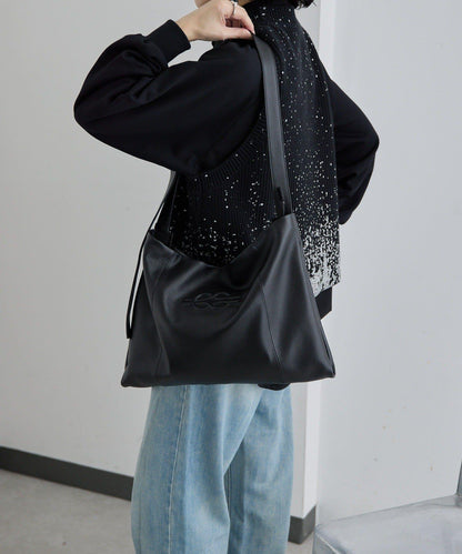 《本革》 壓紋設計 單肩包 L款