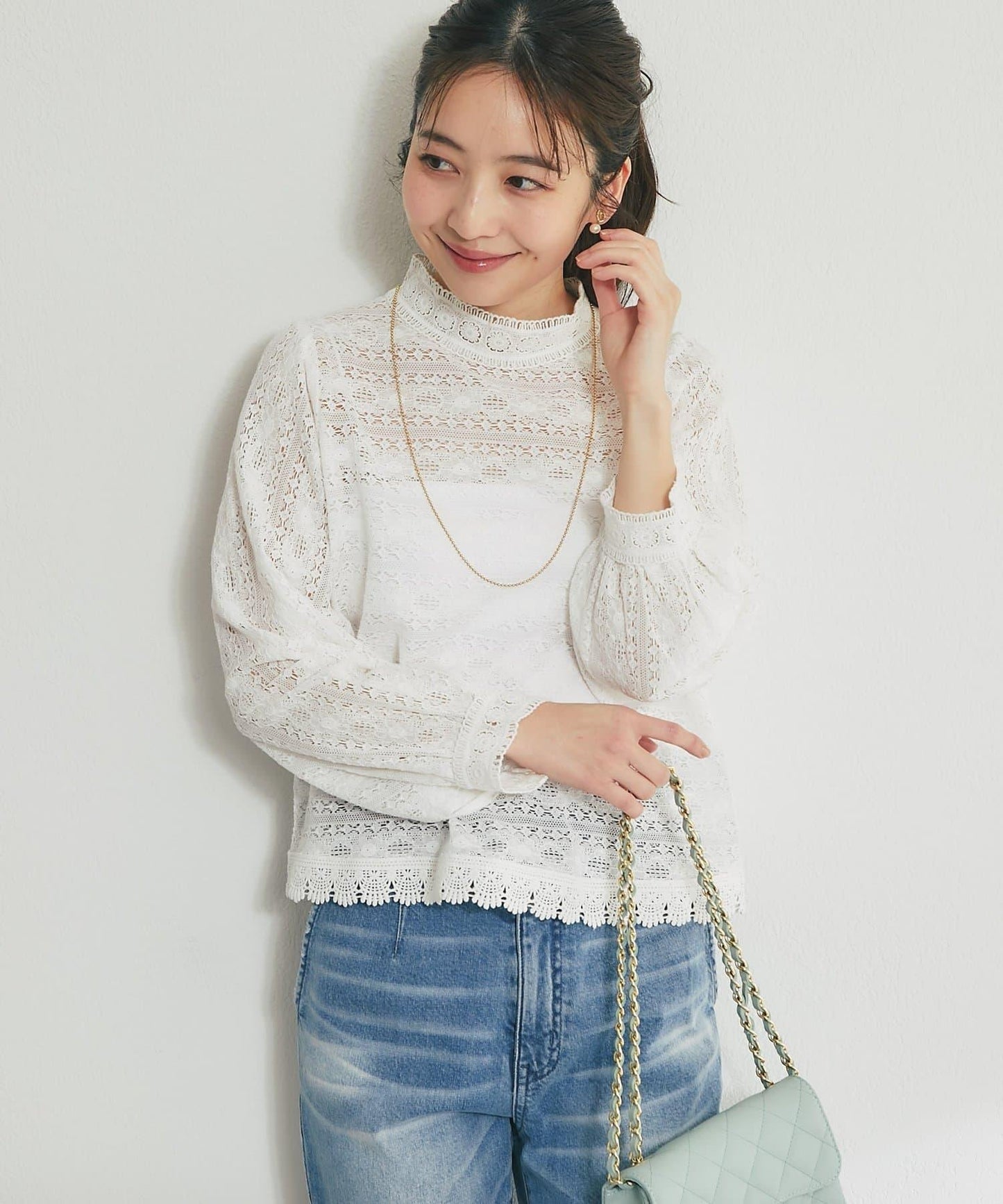 蕾絲女襯衫