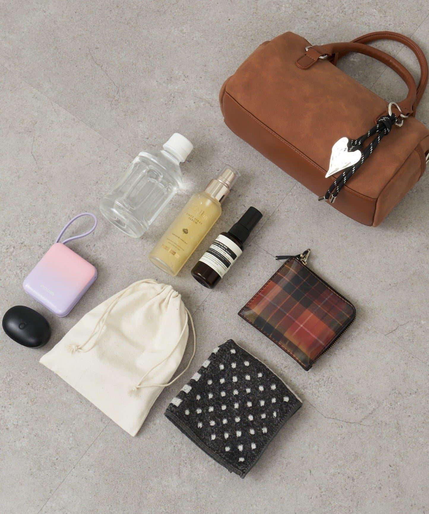 多場合適用 吊飾設計 波士頓包