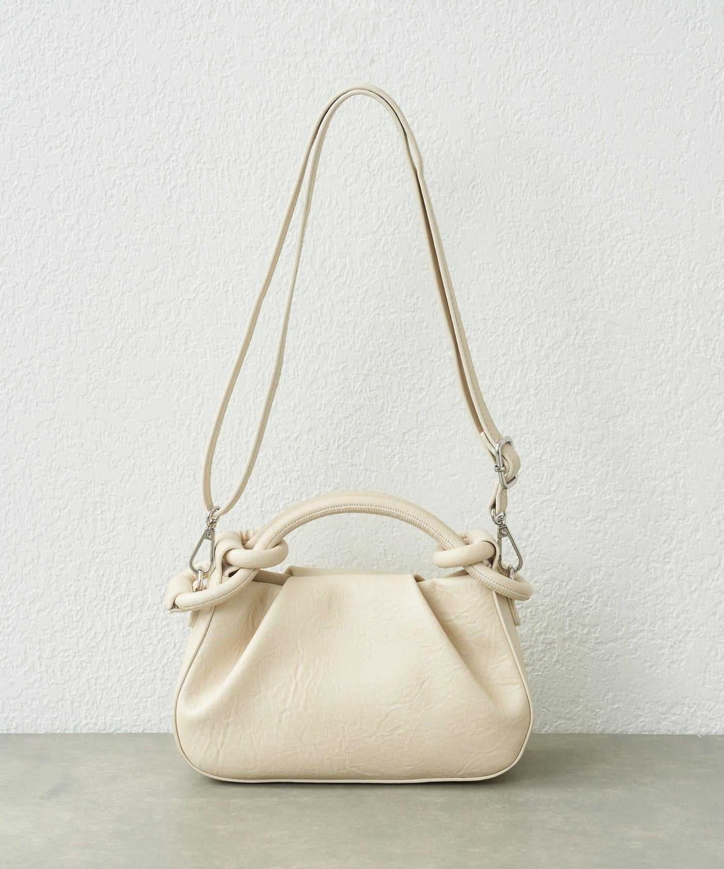 扭結設計迷你包