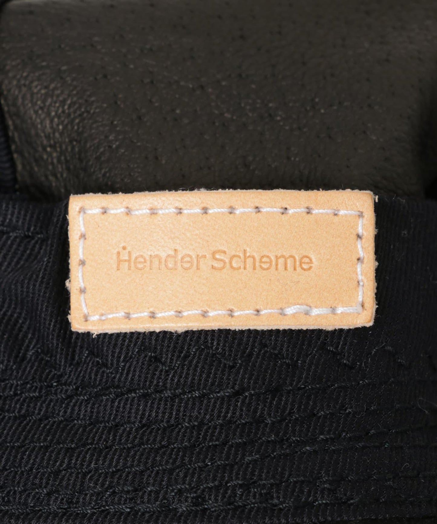 Hender Scheme pig bucket hat 漁夫帽