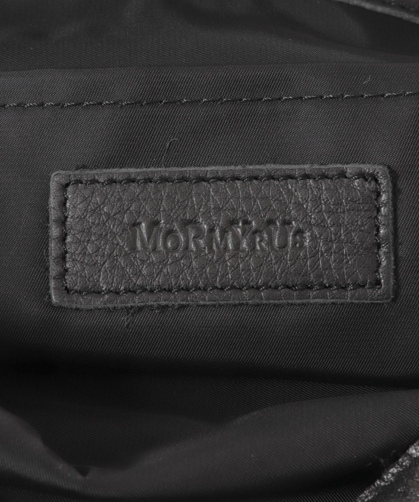 抽繩設計 MORMYRUS 束口包