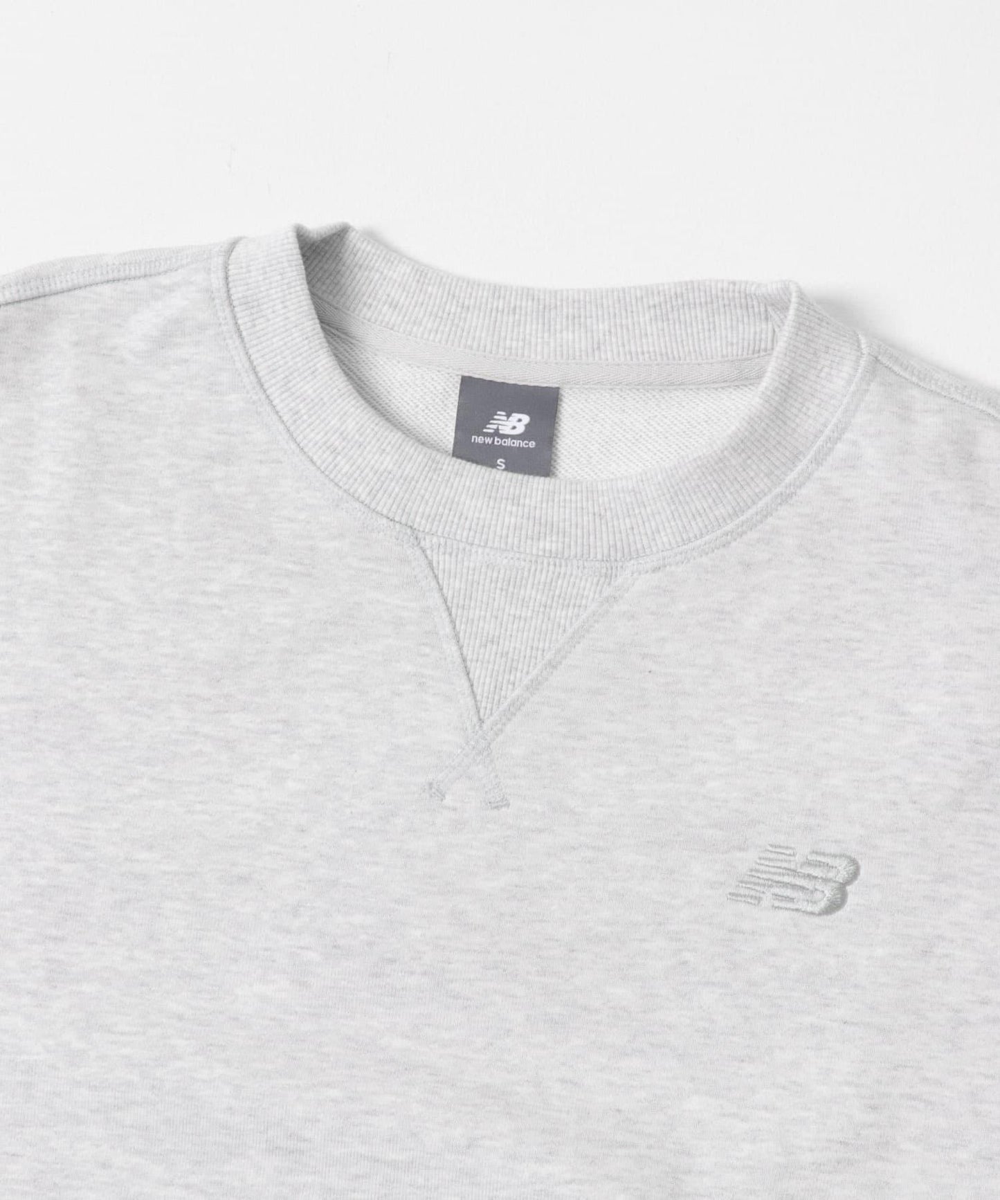 NEW BALANCE Athletics 圓領衛衣
