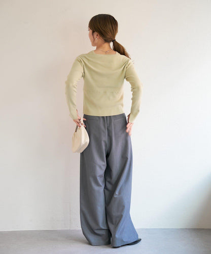 四色可選 B 附吊帶一字肩針織上衣