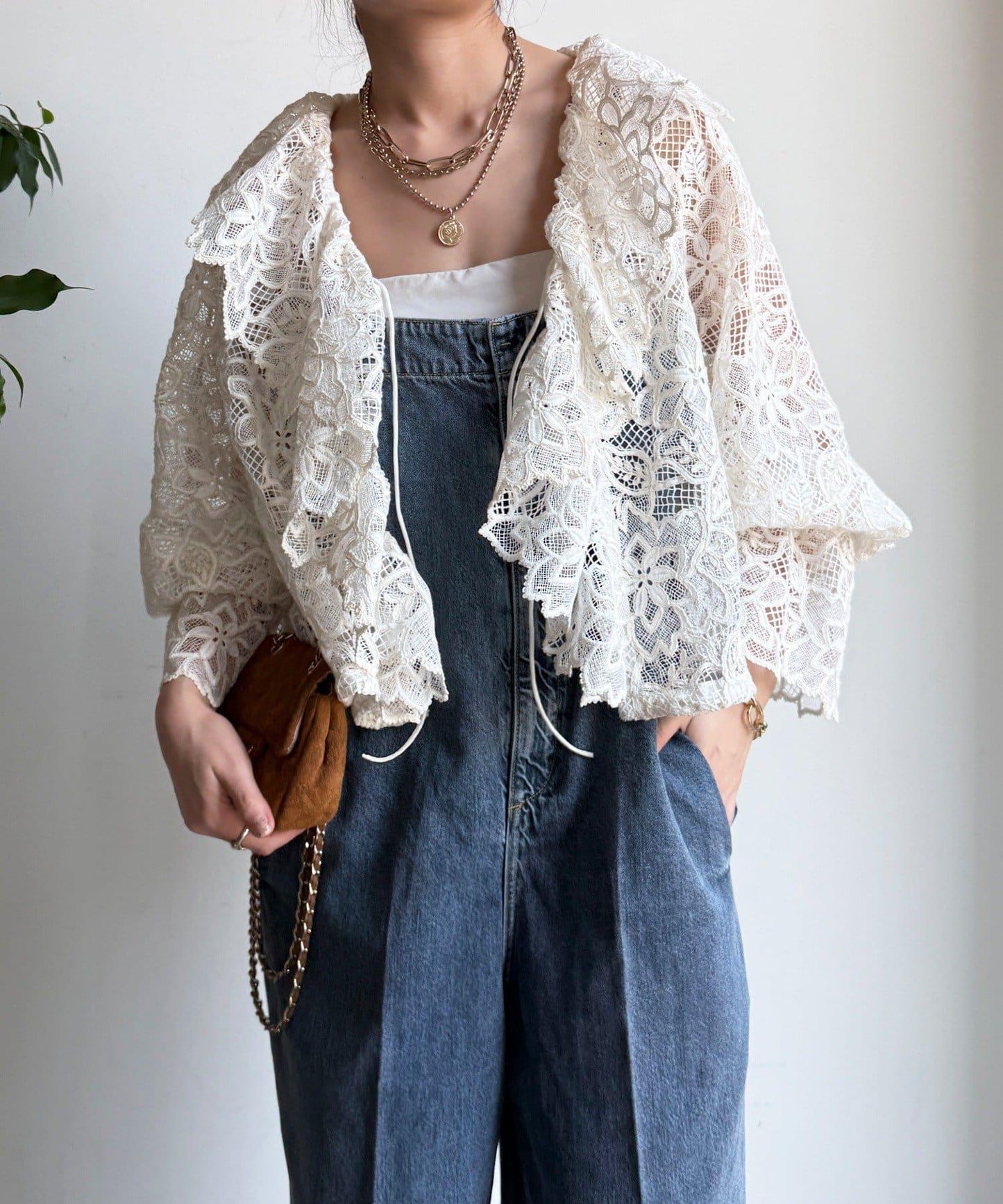 小披肩款蕾絲襯衫