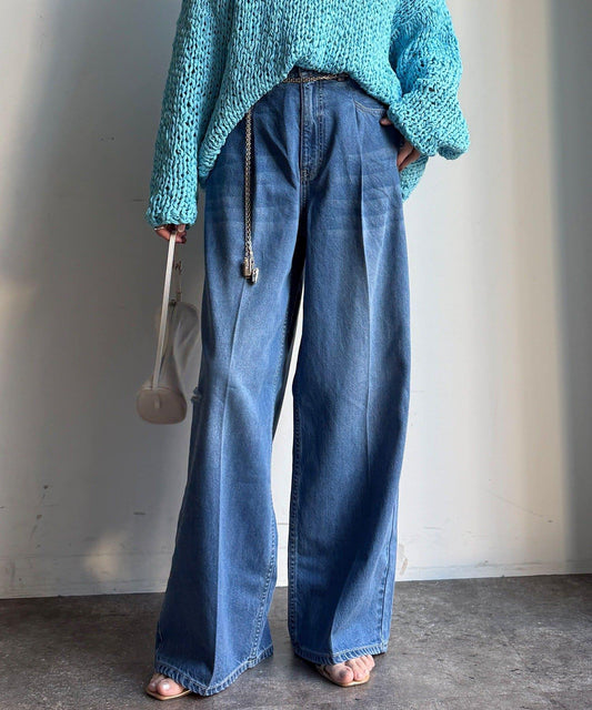 破洞做舊闊腿牛仔褲