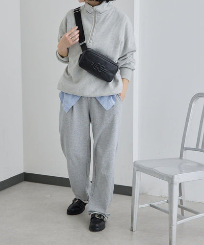 壓紋真皮 超輕290g 胸包/單肩包