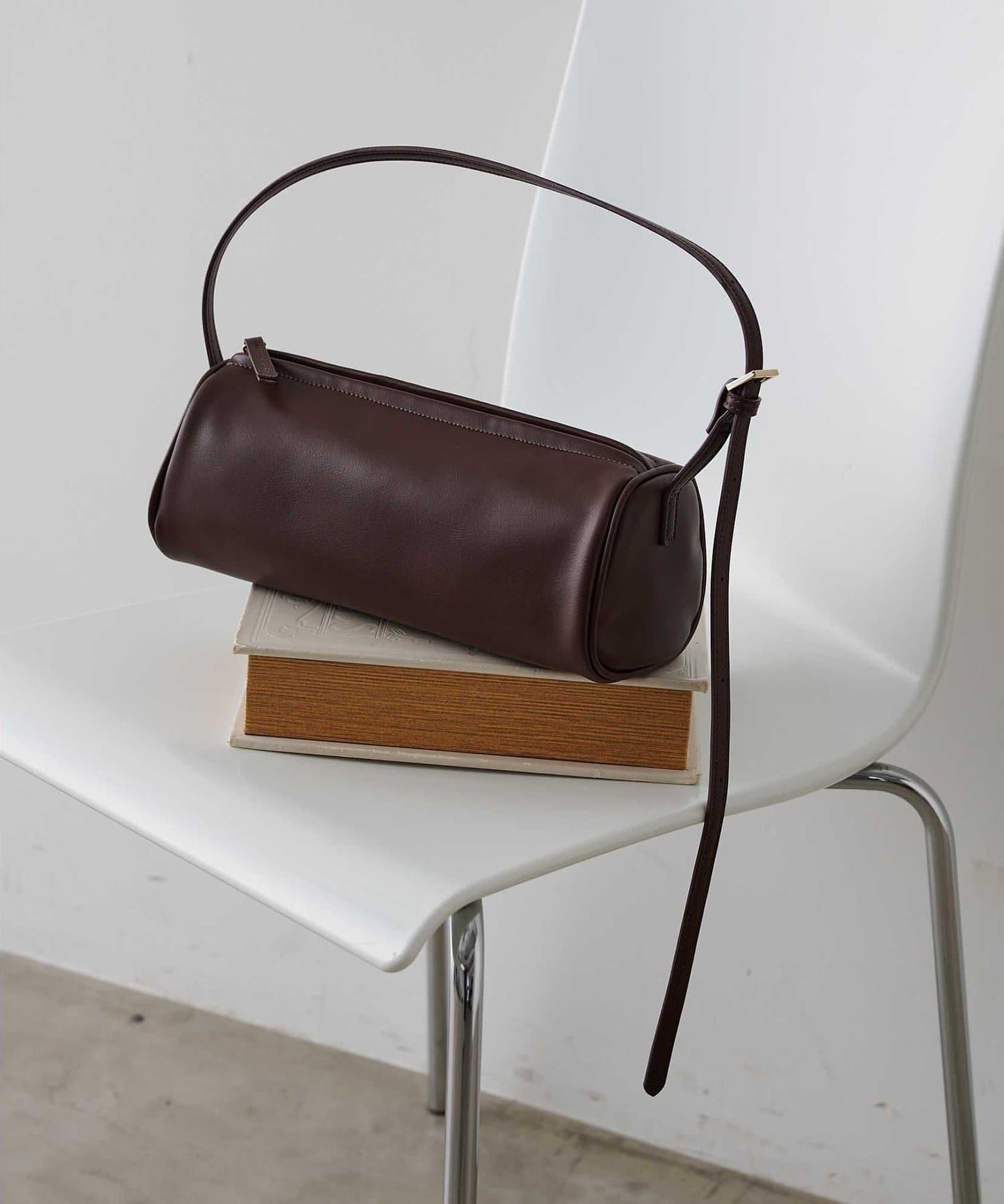 THE PAUSE 仿皮迷你單肩包