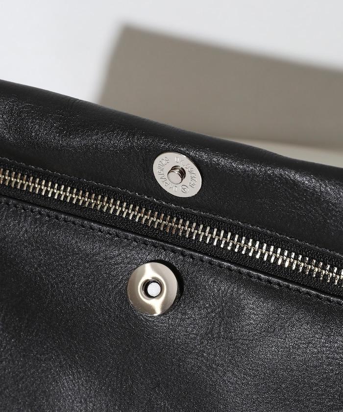 牛革防潑水翻蓋設計單肩包