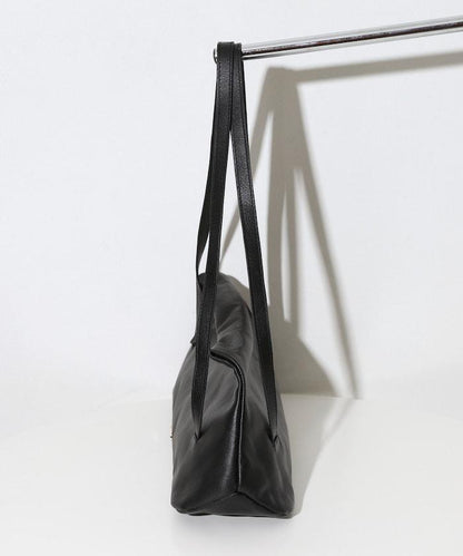 牛革防潑水翻蓋設計單肩包