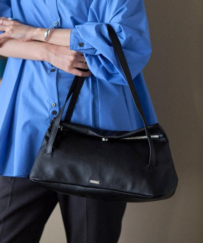 牛革防潑水翻蓋設計單肩包