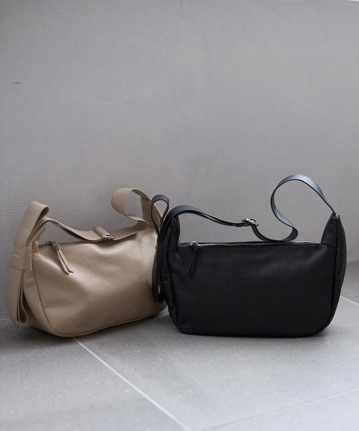 牛皮 半月造型 防潑水皮革 單肩包