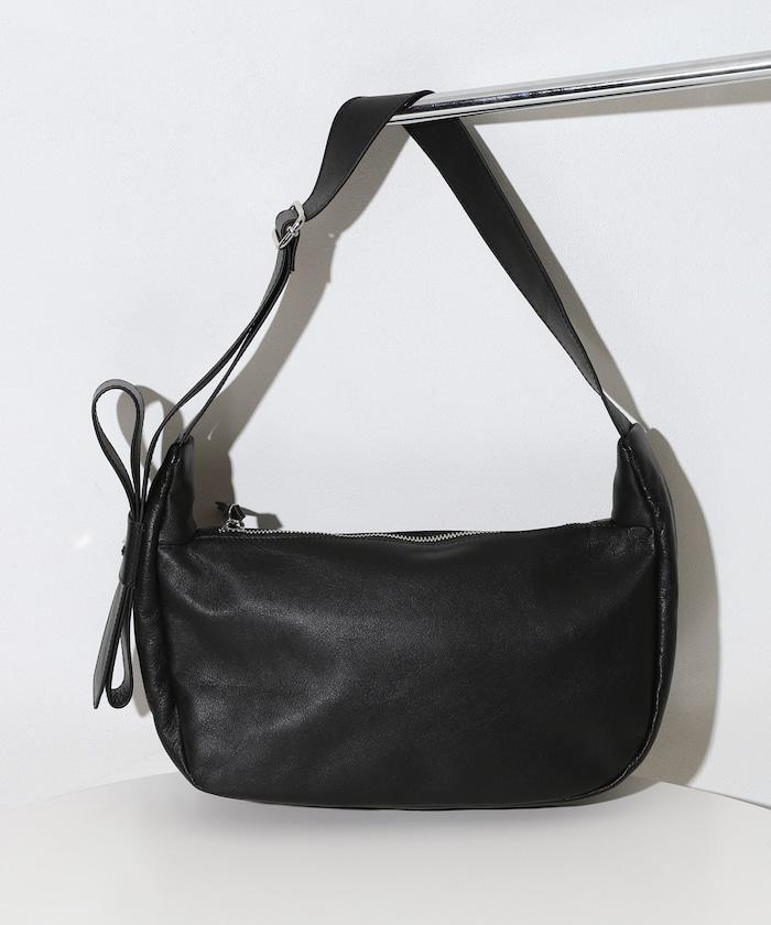 牛皮 半月造型 防潑水皮革 單肩包