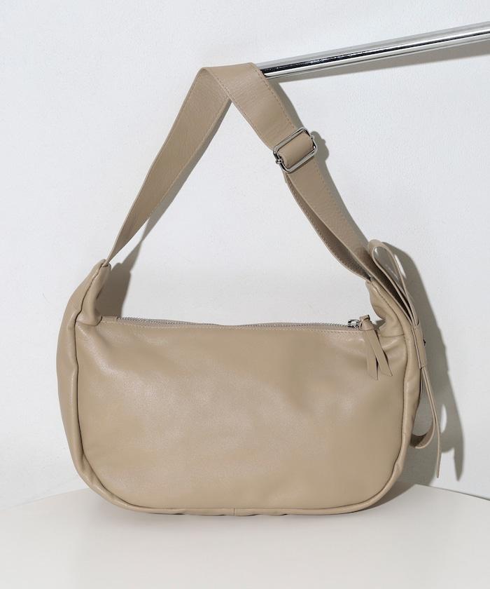 牛皮 半月造型 防潑水皮革 單肩包