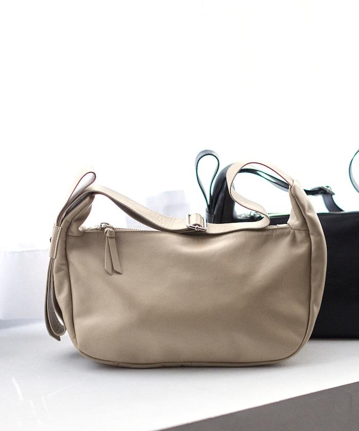 牛皮 半月造型 防潑水皮革 單肩包