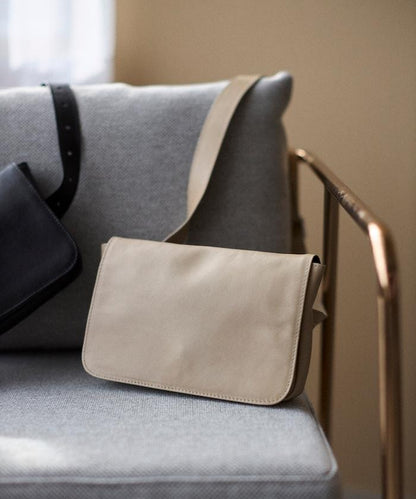 牛皮防潑水腰包