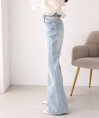 側邊鏤空蕾絲 喇叭版型 牛仔褲