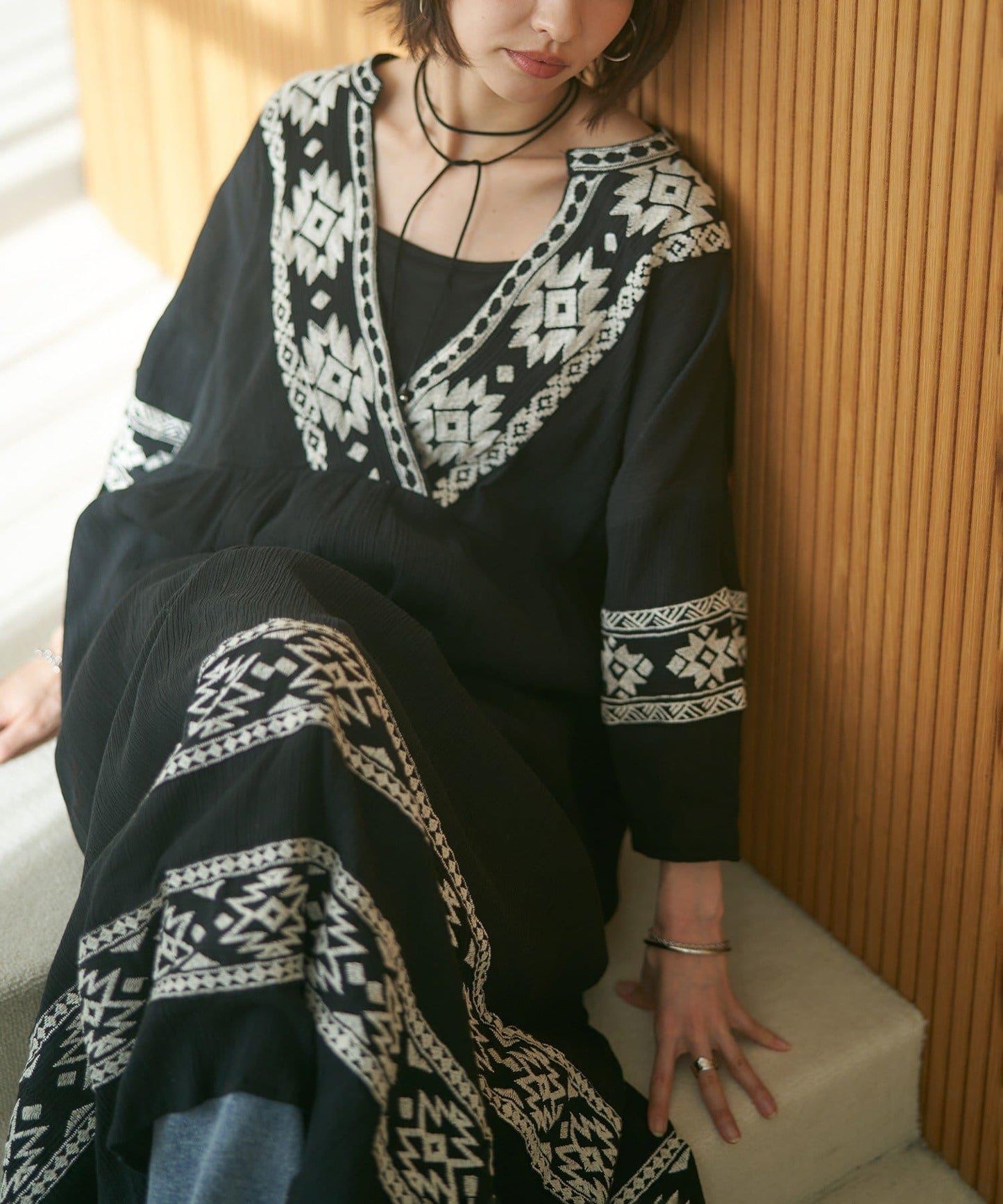 nane India Series 民族風刺繡楊柳連衣裙