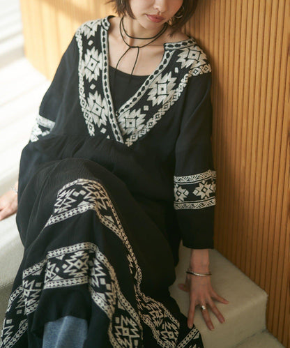 nane India Series 民族風刺繡楊柳連衣裙