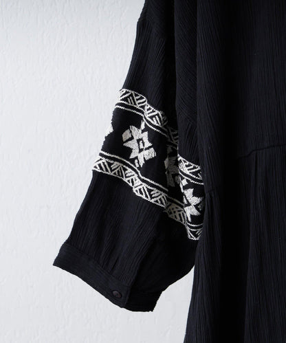 nane India Series 民族風刺繡楊柳連衣裙
