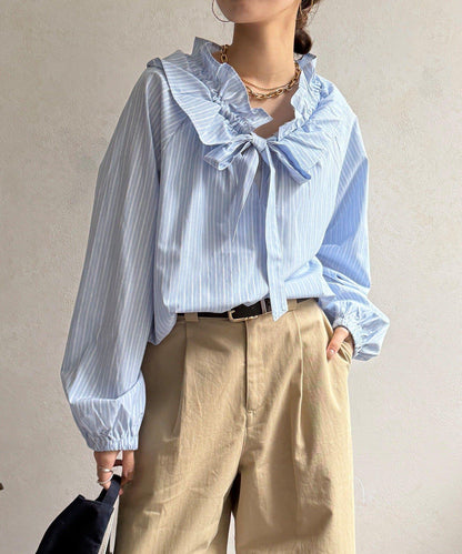 荷葉邊領 插肩設計 襯衫（網絡）