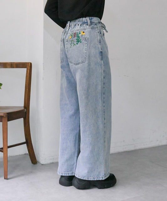 《バックウエストゴム/切替入り》口袋花刺繡 デニム 牛仔褲【SUM1 STYLE(スミスタイル)】