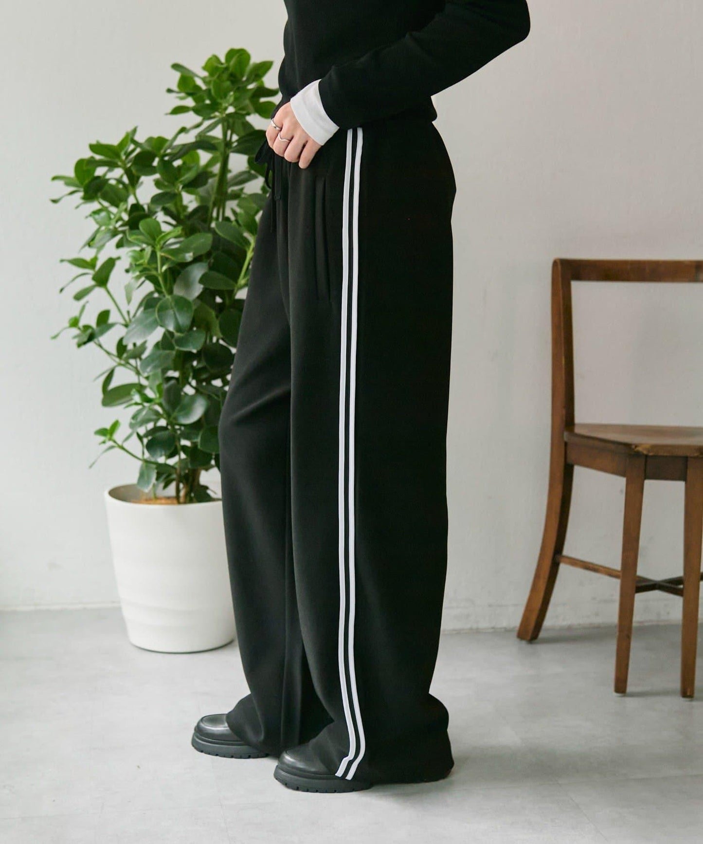 彈力全鬆緊腰直筒 雙線設計 休閒褲【SUM1 STYLE】