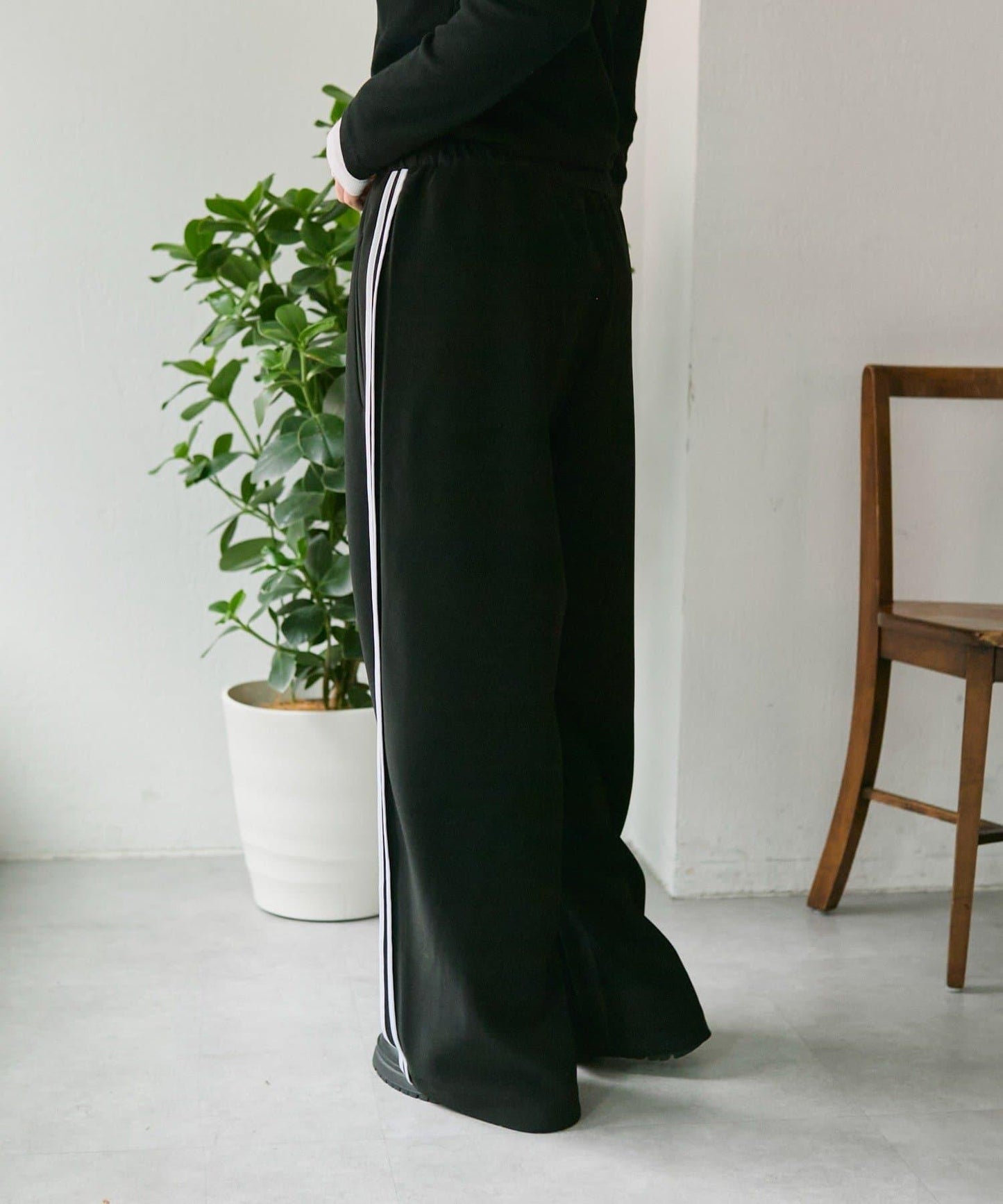 彈力全鬆緊腰直筒 雙線設計 休閒褲【SUM1 STYLE】