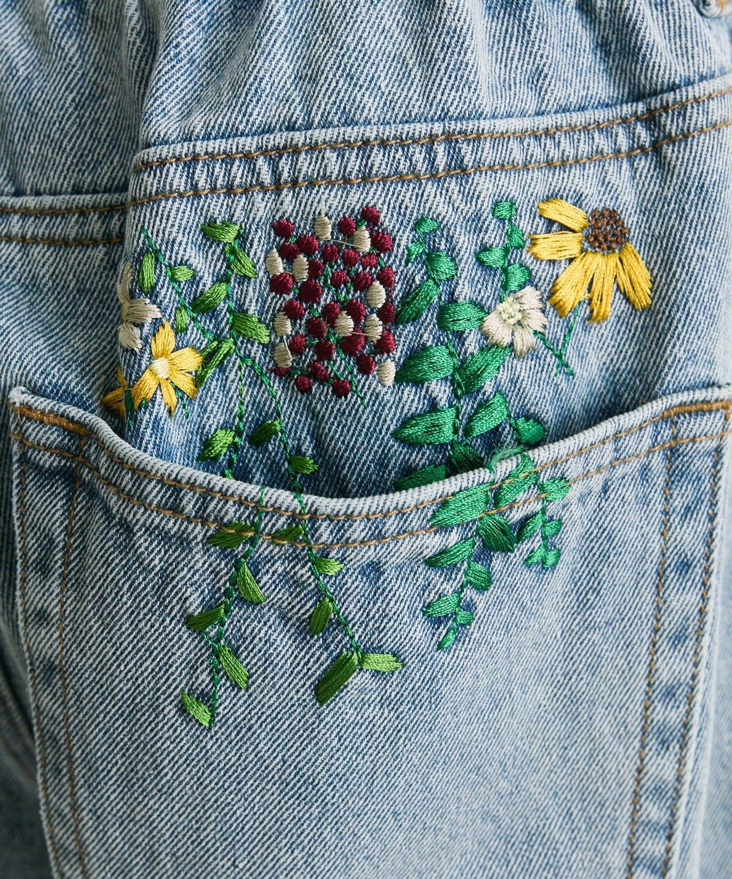 《バックウエストゴム/切替入り》口袋花刺繡 デニム 牛仔褲【SUM1 STYLE(スミスタイル)】