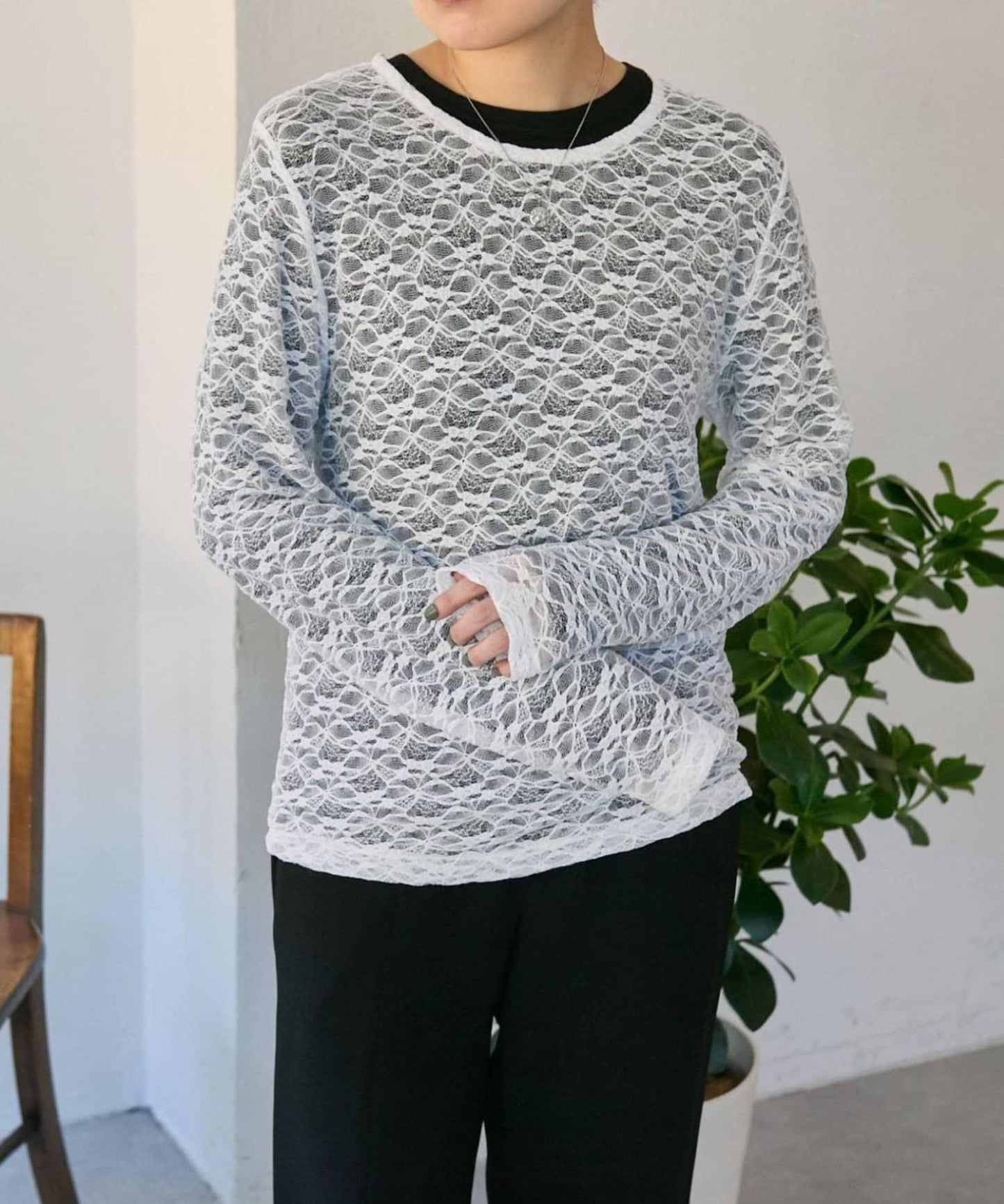 花卉圖案 多穿法 透膚蕾絲 上衣