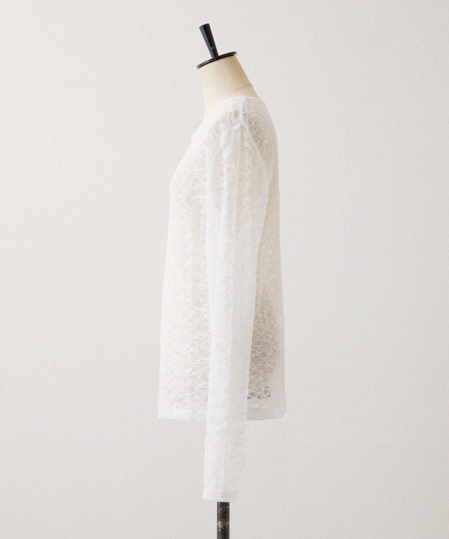 花卉圖案 多穿法 透膚蕾絲 上衣