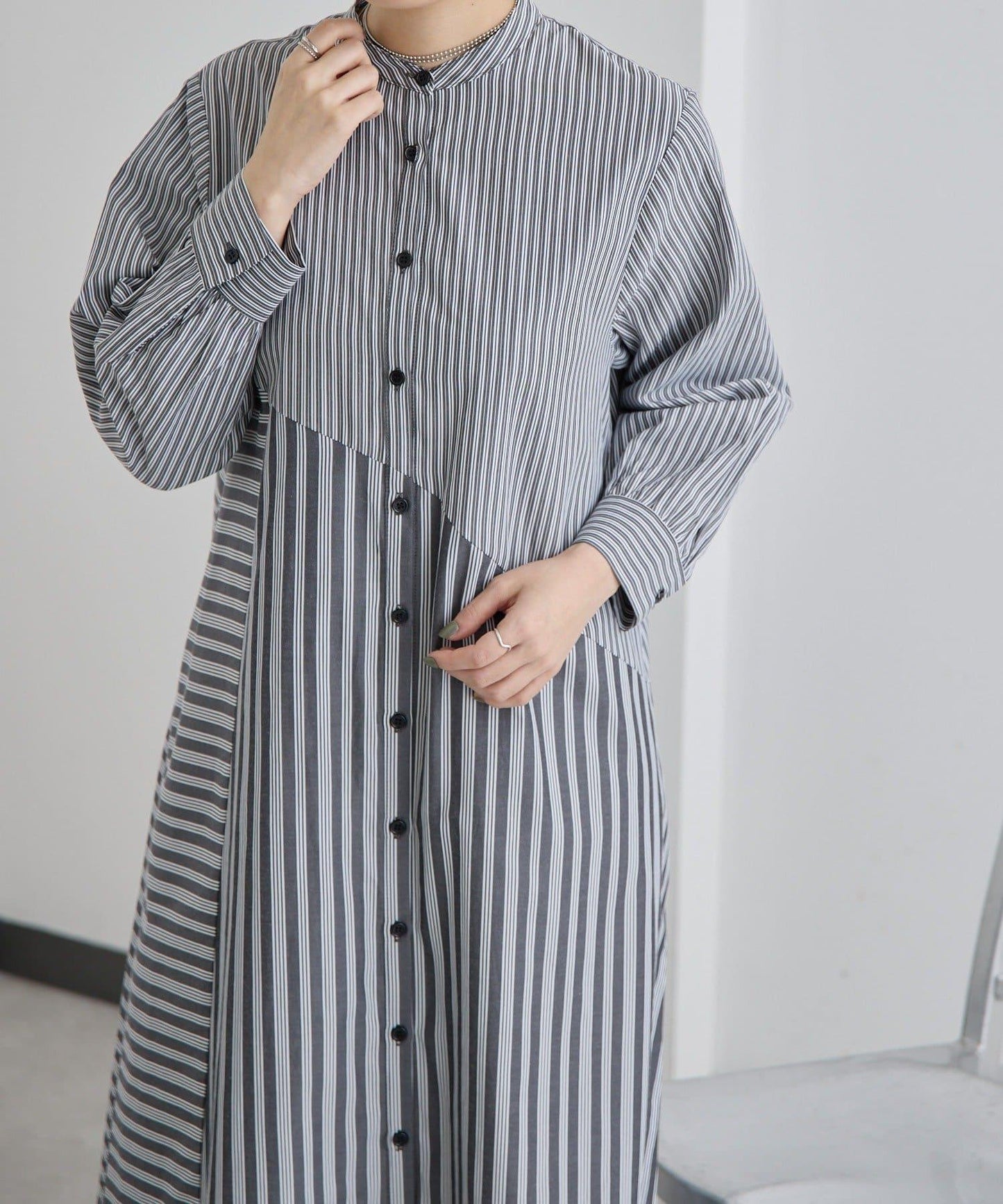 SUM1 STYLE 條紋襯衫連衣裙