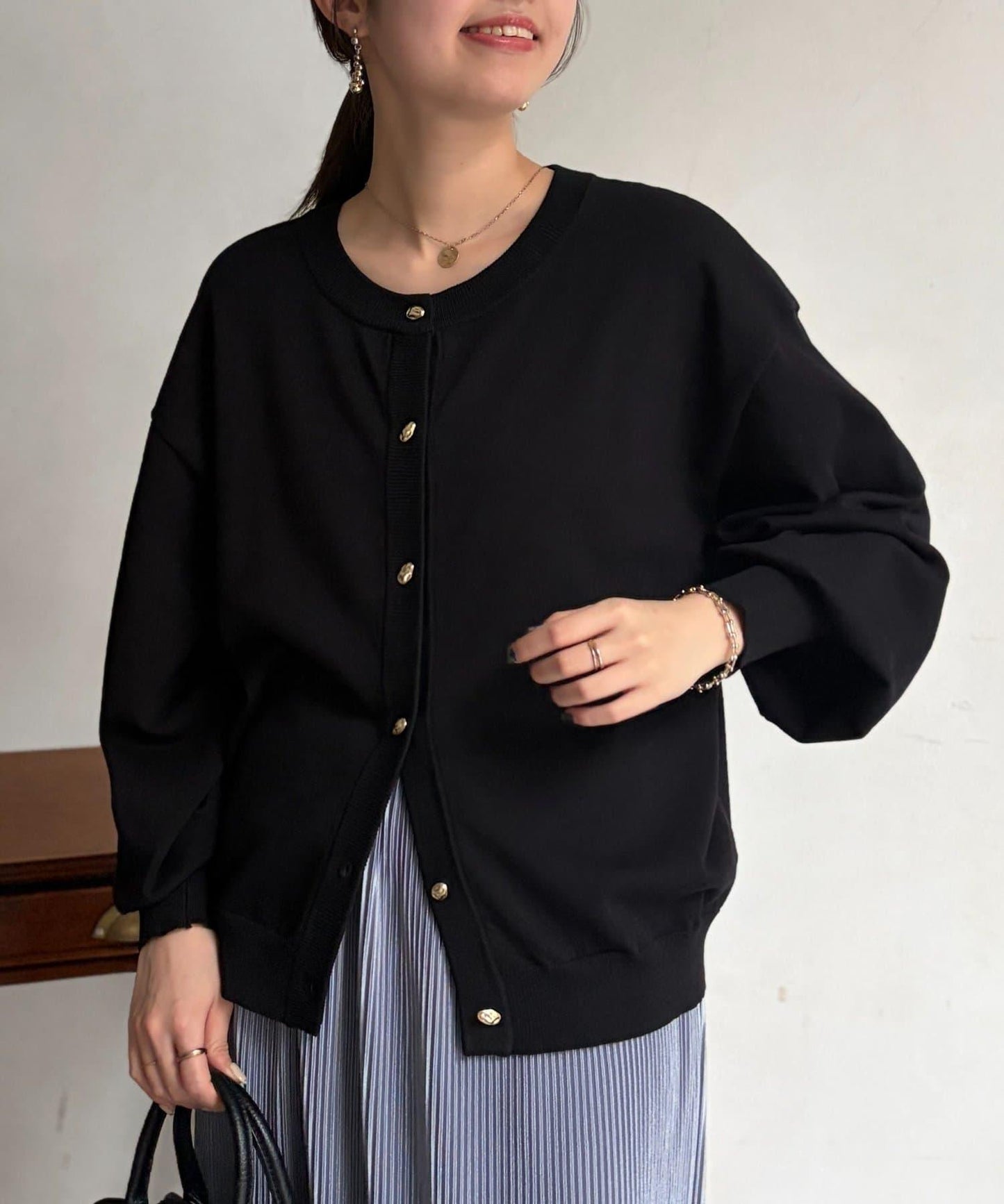 微光金色紐釦針織開衫