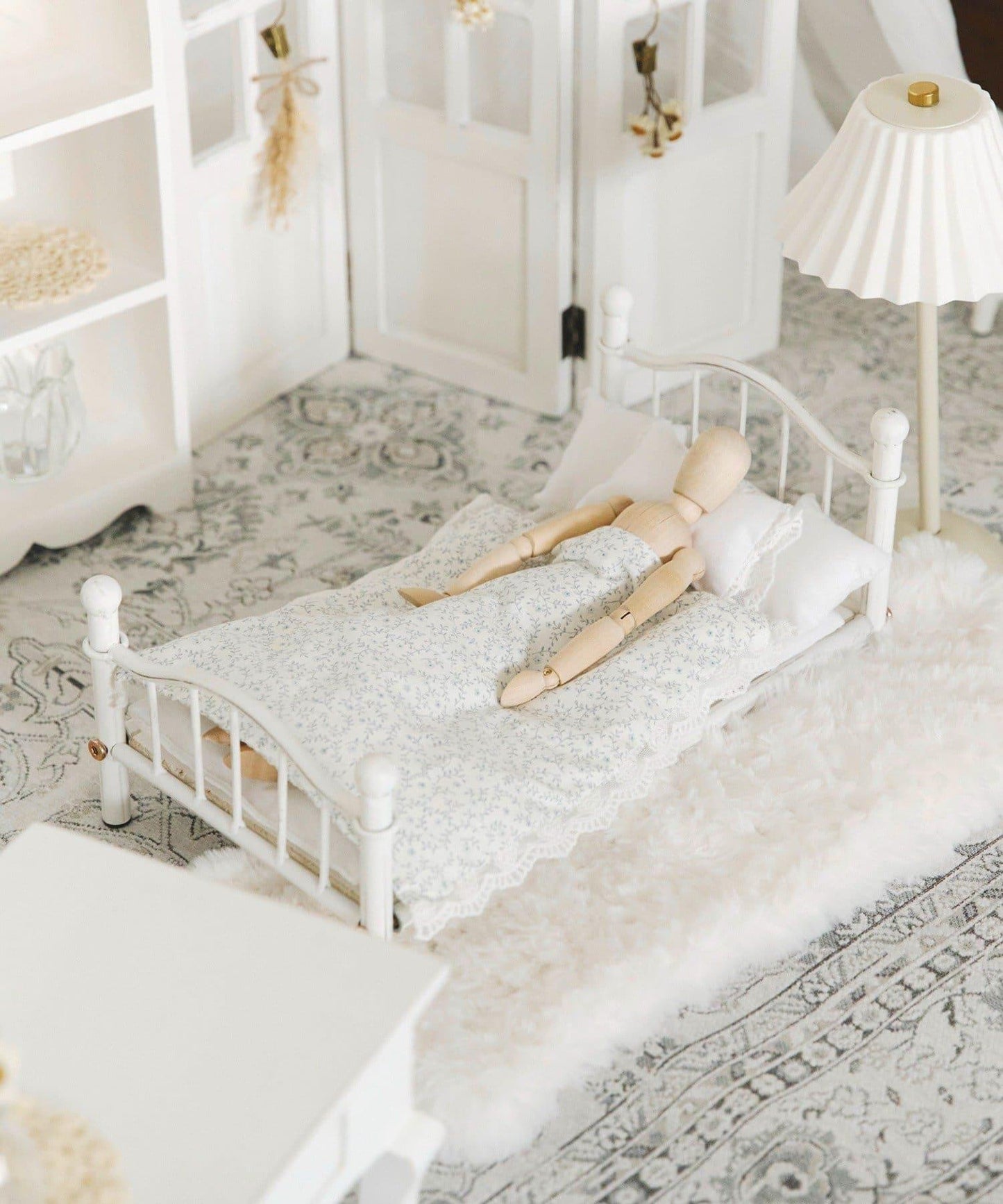 鐵藝迷你床 mini petit monde