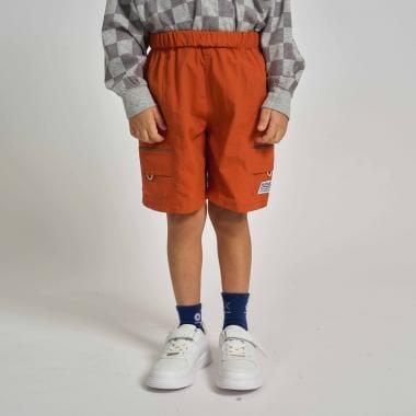 防潑水防汙耐用抗UV 四分丈 反光片 休閒短褲