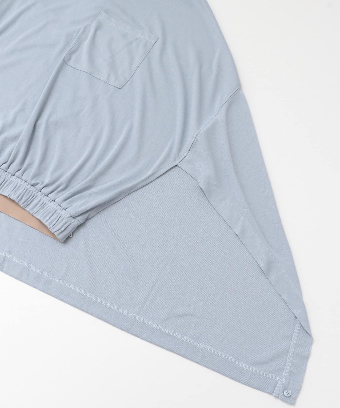 MANTLE POCKET T-SHIRTS 短袖T恤