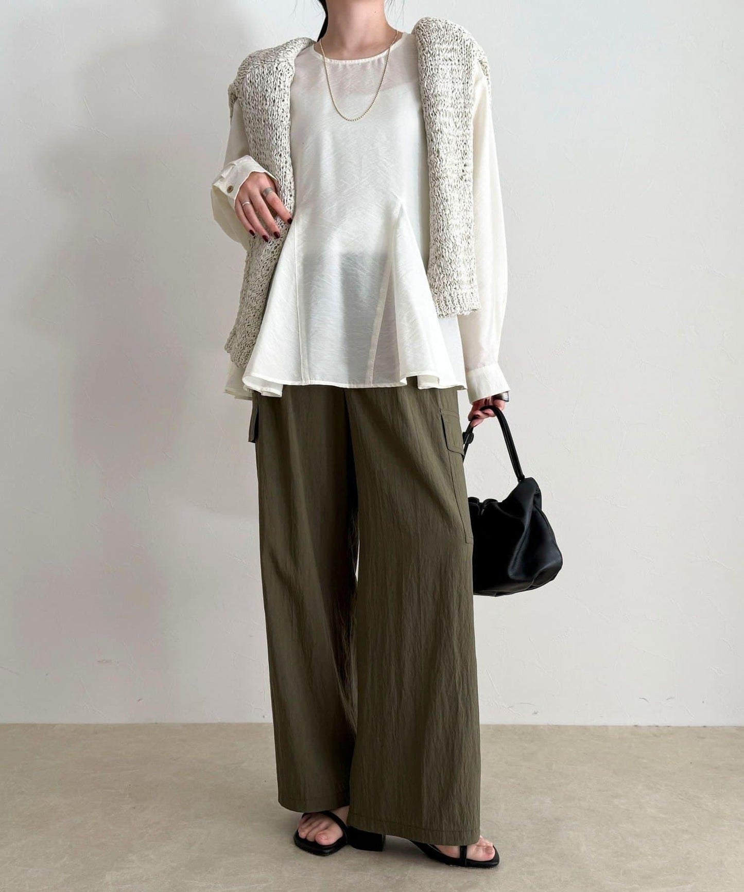 薄紗蓬鬆廓形荷葉擺襯衫