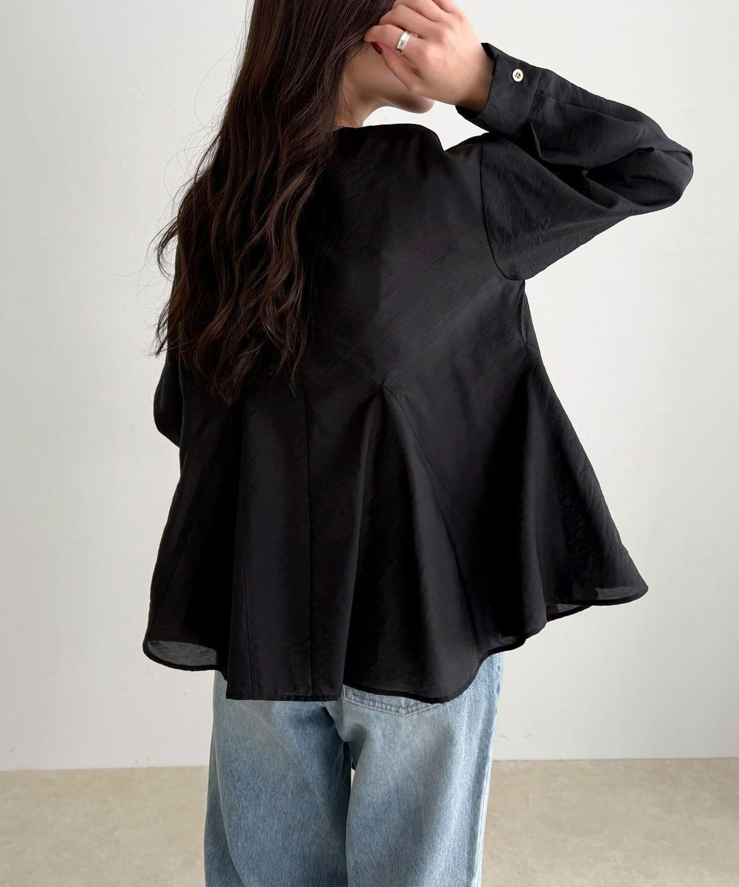 薄紗蓬鬆廓形荷葉擺襯衫