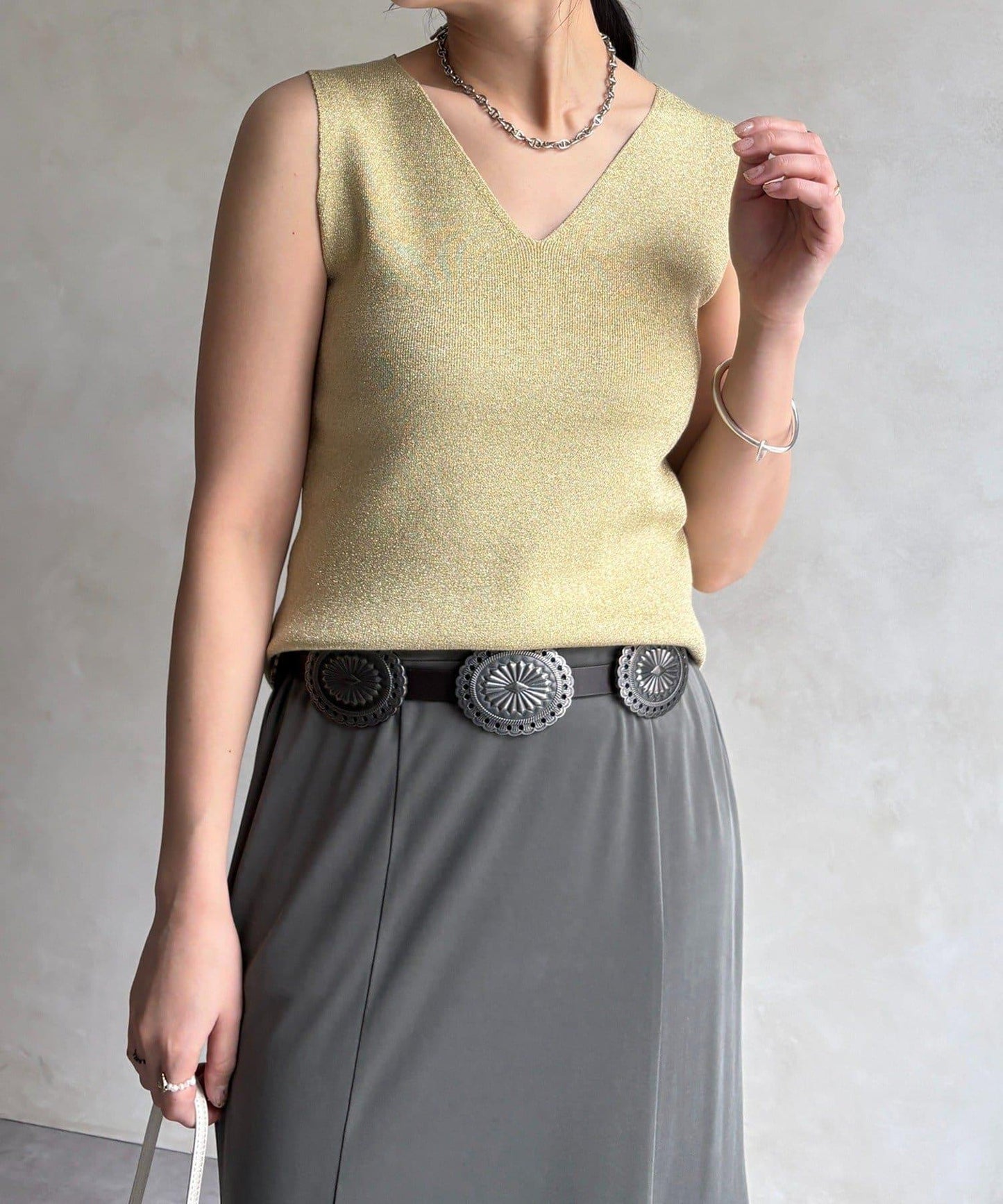 前後兩穿亮絲針織吊帶背心