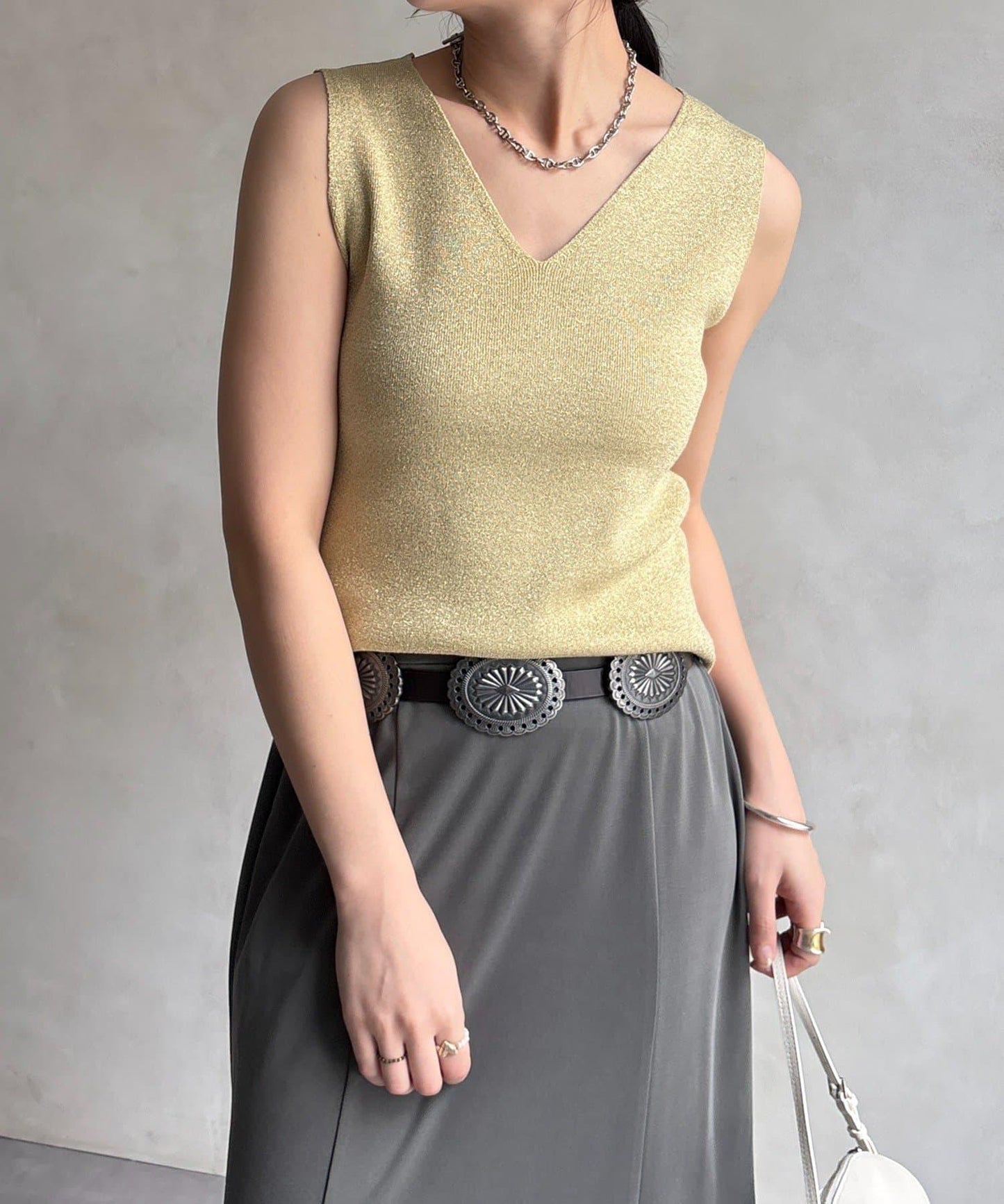 前後兩穿亮絲針織吊帶背心