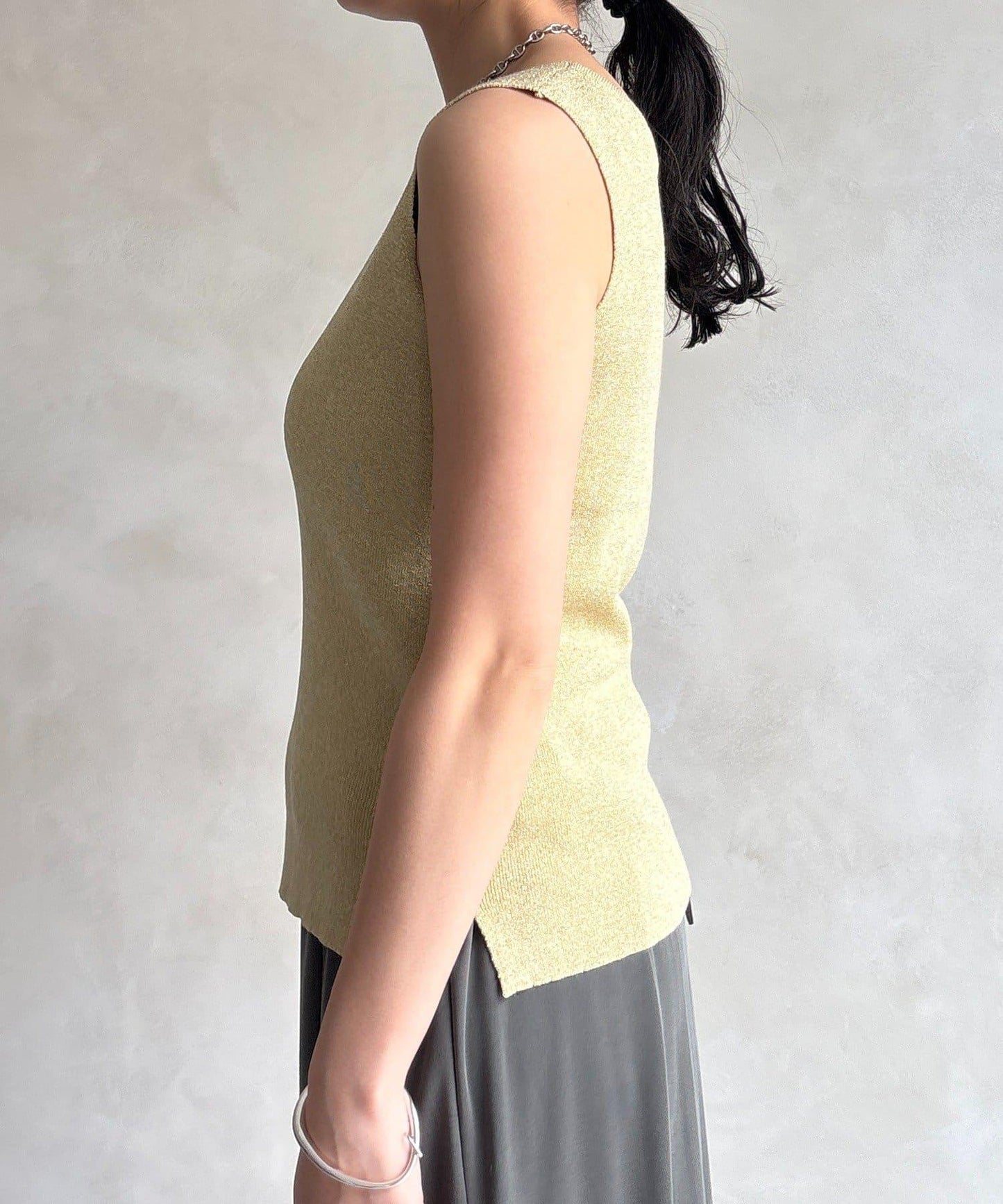 前後兩穿亮絲針織吊帶背心