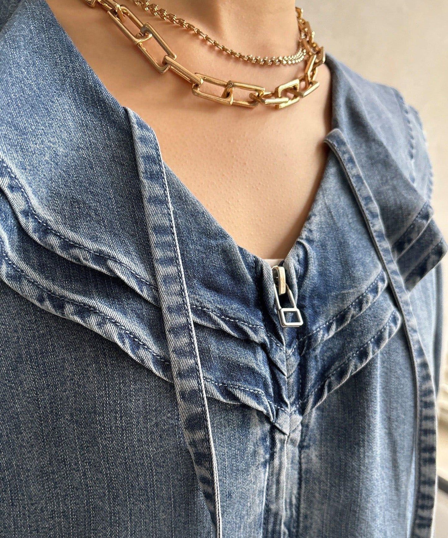 荷葉邊牛仔連體褲