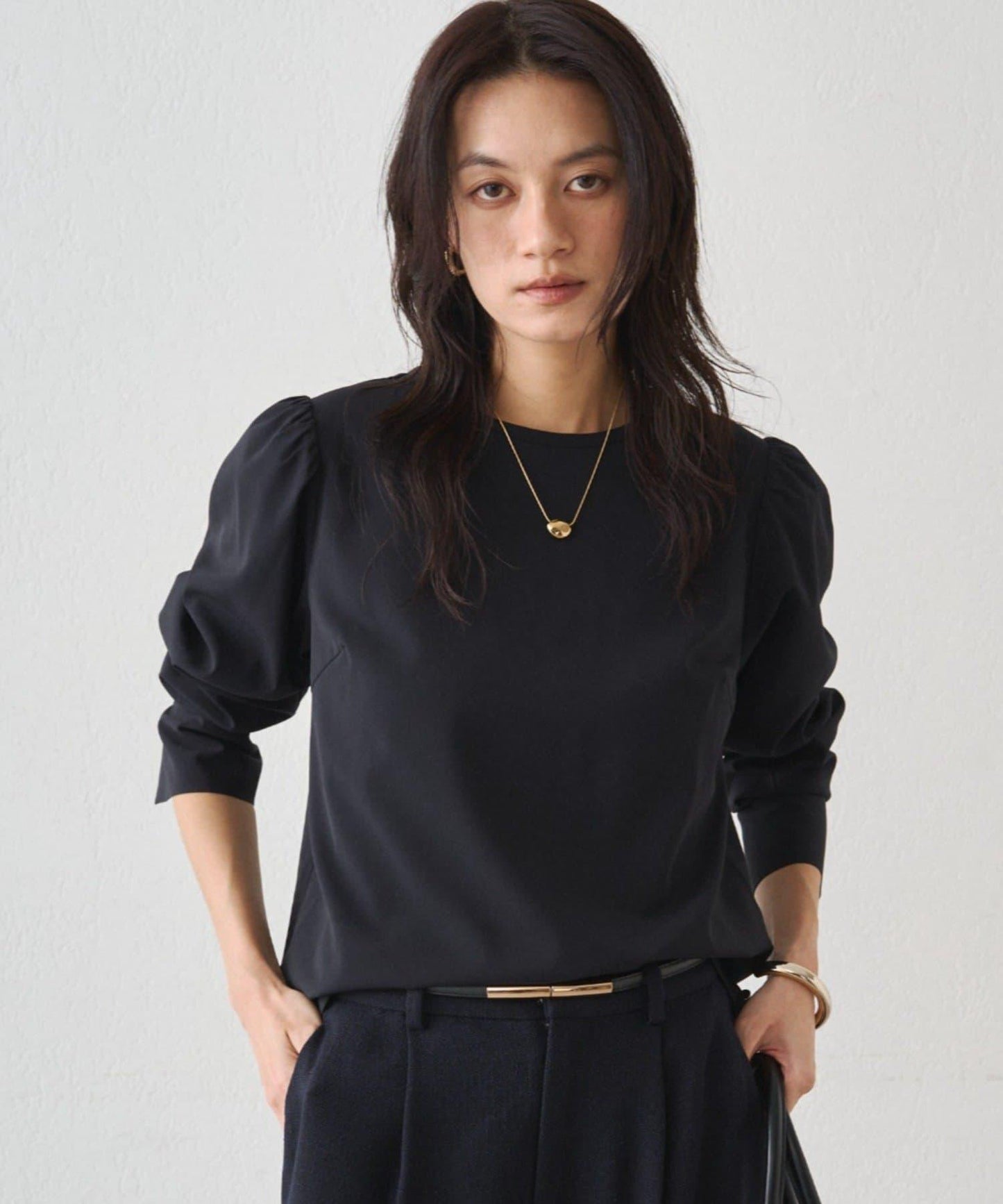 Atelier N5/アトリエヌメロサンク 泡泡袖圓領襯衫