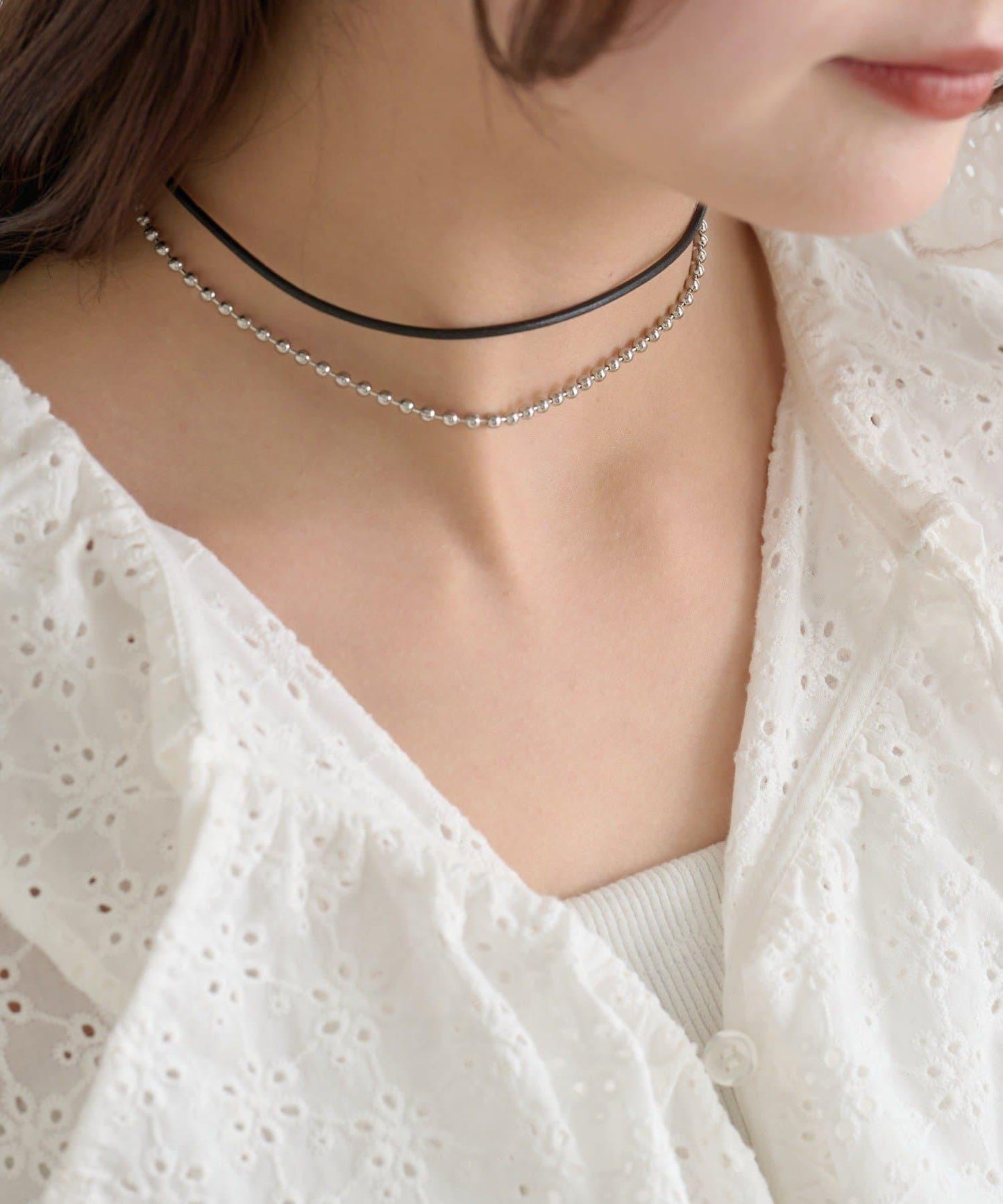 Lara 皮革鏈條項圈