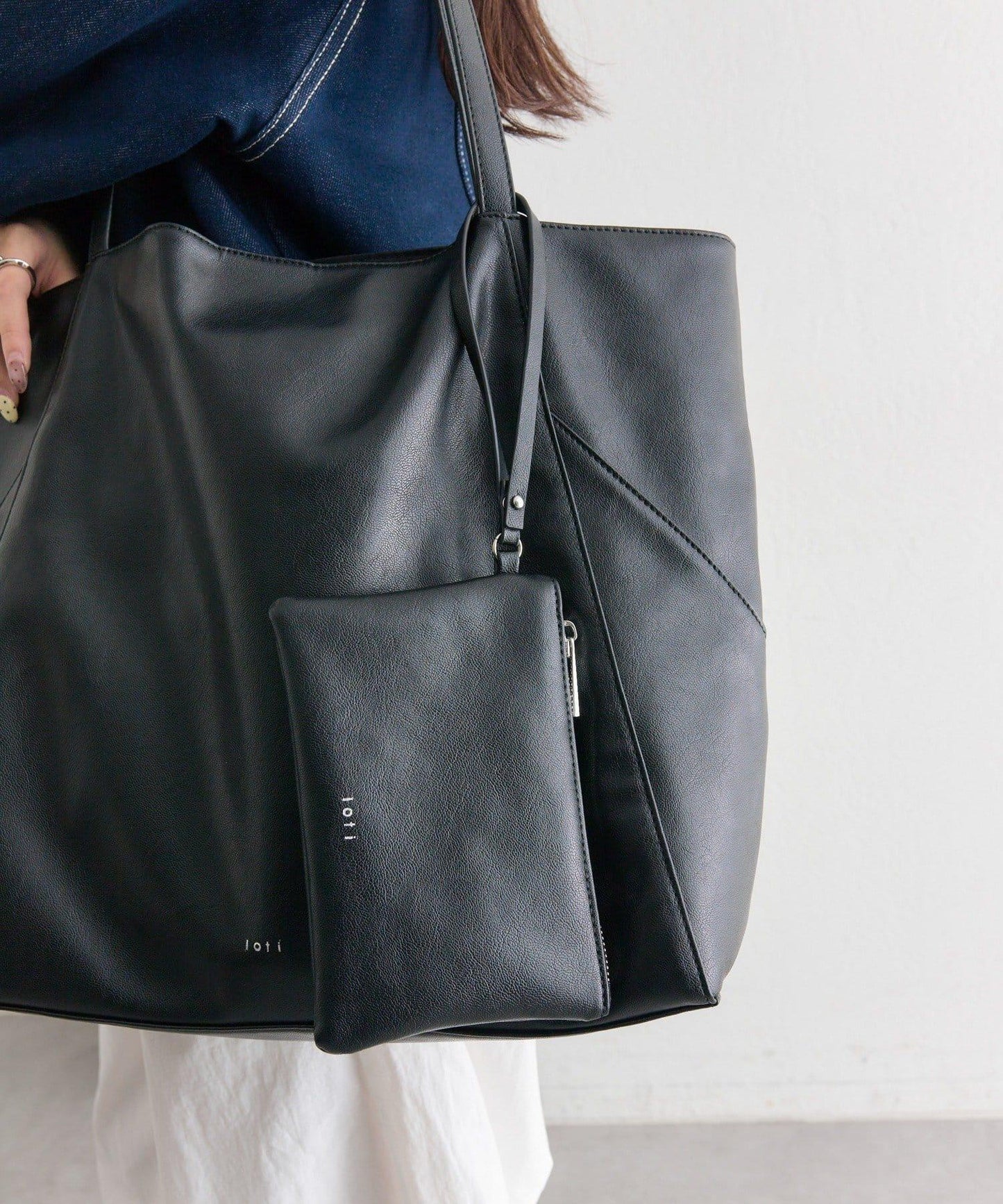 大容量 附loti收納包 托特包