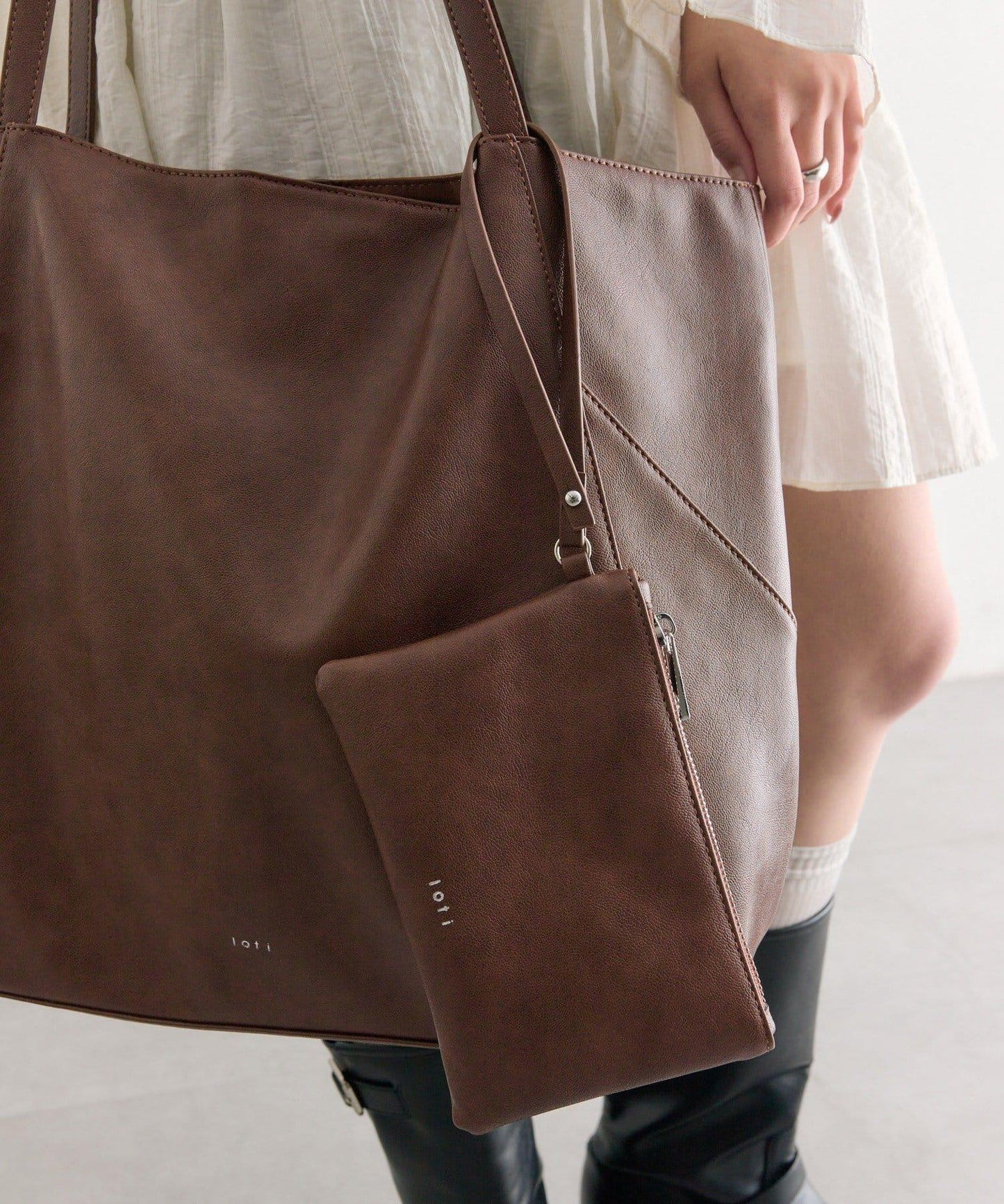 大容量 附loti收納包 托特包