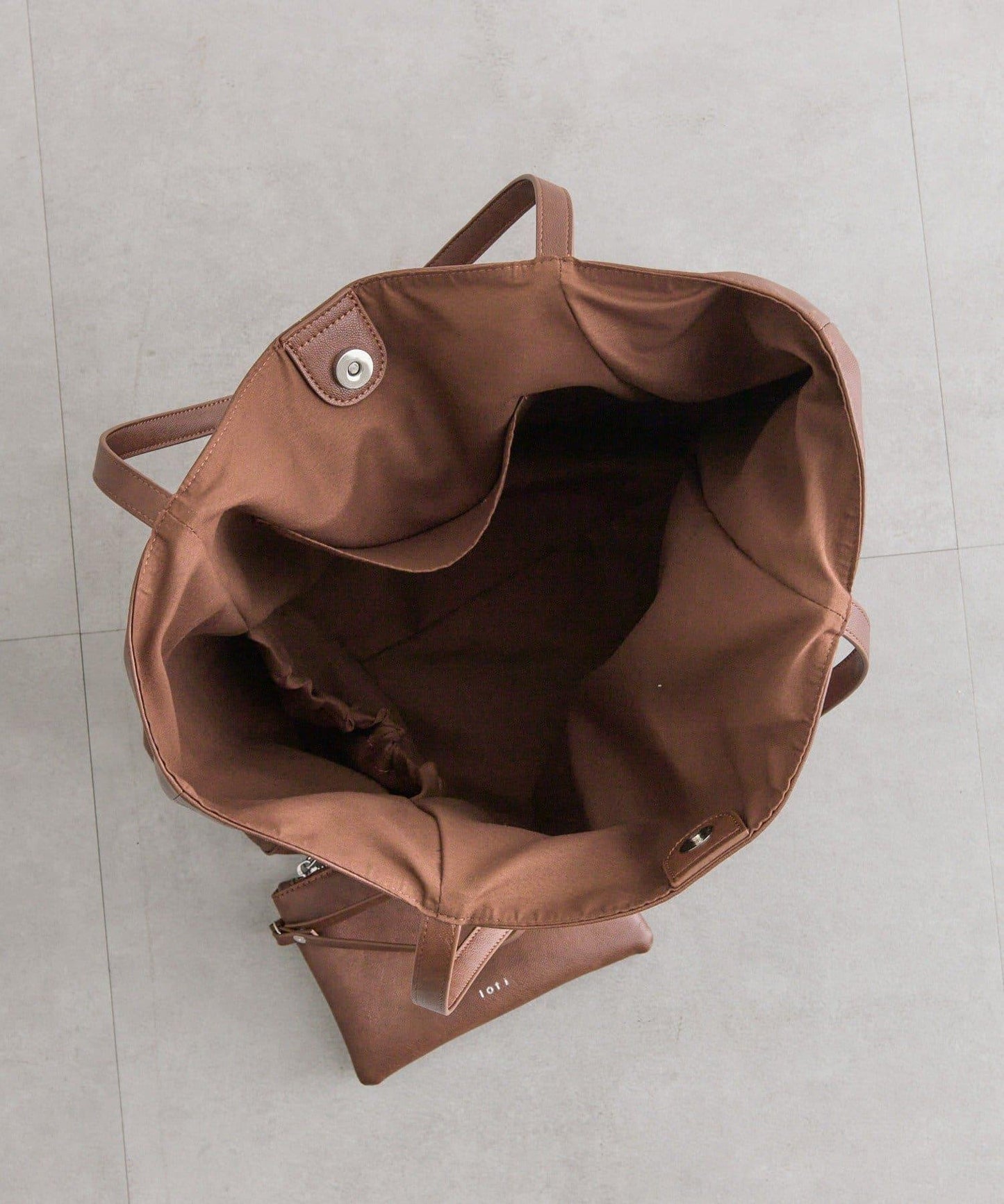 大容量 附loti收納包 托特包