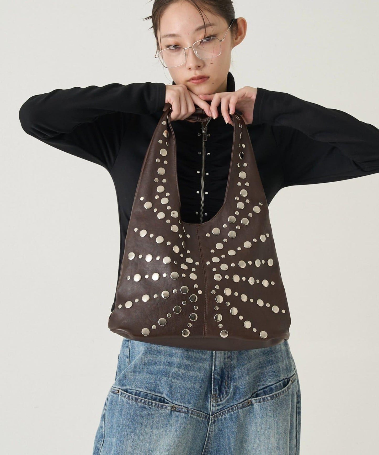 RADIAL DOT PATTERN BAG