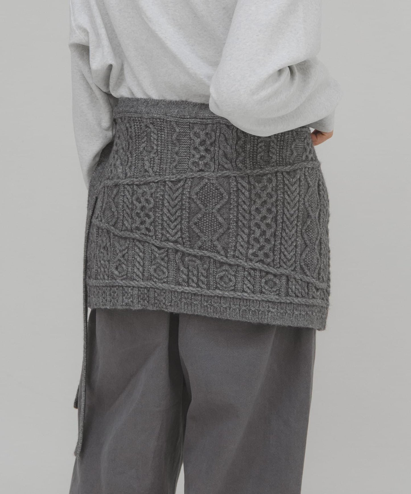 混色麻花紋裹式半身裙